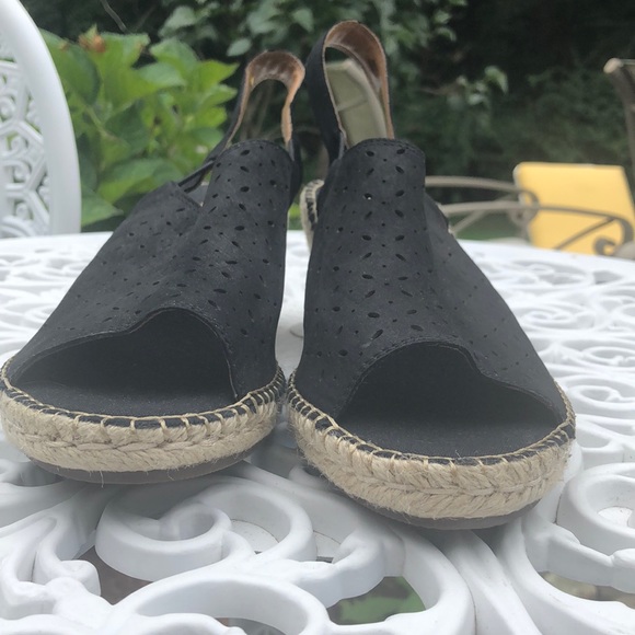 Clark’s Petrina Gail Espadrilles - Picture 6 of 8